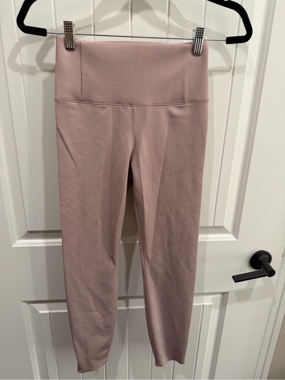 Vuori Dusty Mauve High-Rise 7/8 Performance Leggings Size Medium